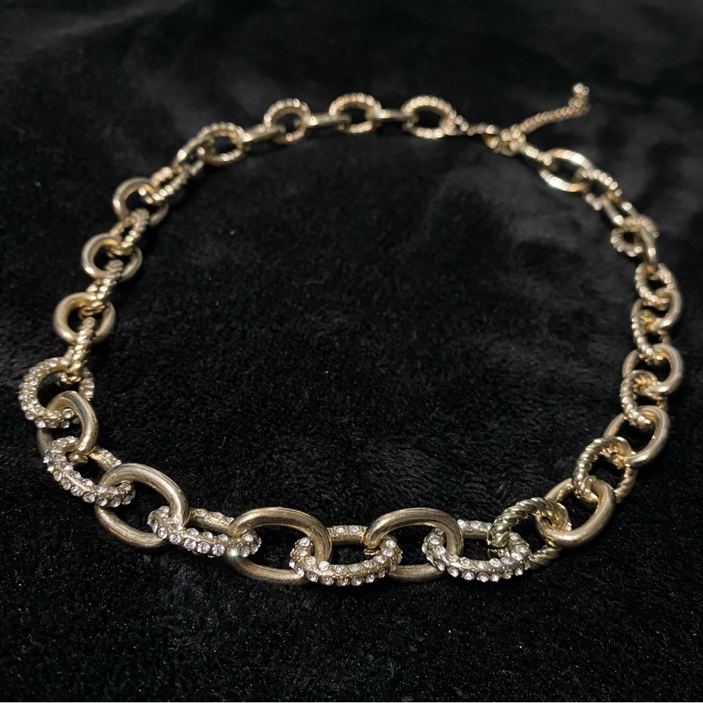 Chunky Gold Chain Necklace w Rhinestones